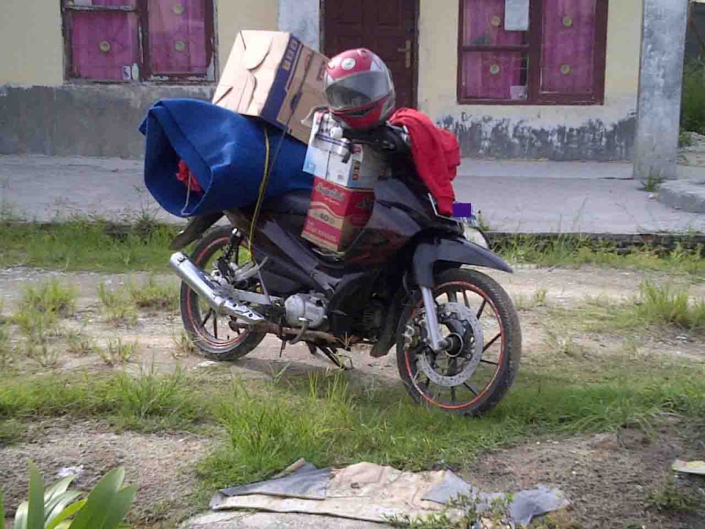 Didepan-pintu-kost-panam1